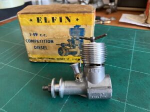 Elfin 1.49 Competition model aero diesel engine (1951) New in Box